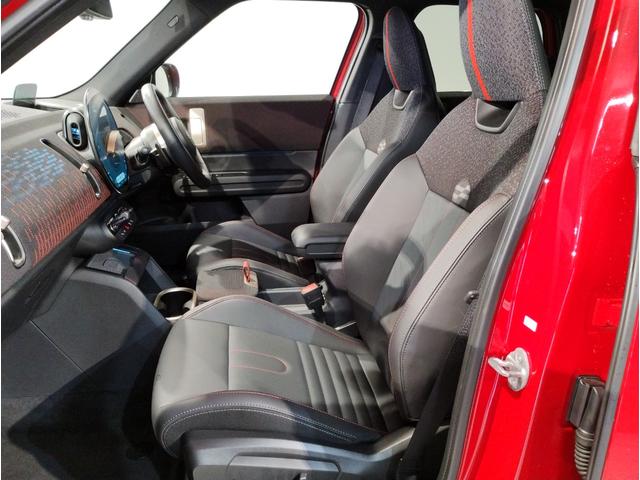 MINI ジョンクーパーワークス カントリーマンオール4JCW 元デモカー Lパッケージ 純正20インチAW JCW専用ブレーキ Harmankardon ヘッドアップディスプレイ ハーフレザー シート&ハンドルヒーター 電動シート 電動リアゲート 全周囲カメラ(15枚目)