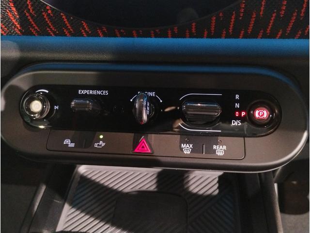 MINI ジョンクーパーワークス カントリーマンオール4JCW 元デモカー Lパッケージ 純正20インチAW JCW専用ブレーキ Harmankardon ヘッドアップディスプレイ ハーフレザー シート&ハンドルヒーター 電動シート 電動リアゲート 全周囲カメラ(44枚目)