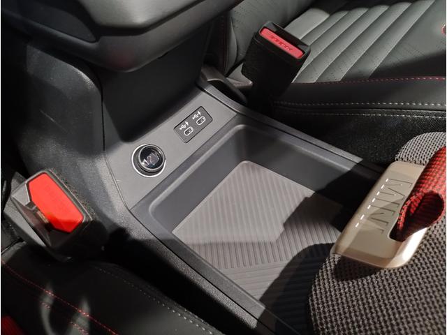 MINI ジョンクーパーワークス カントリーマンオール4JCW 元デモカー Lパッケージ 純正20インチAW JCW専用ブレーキ Harmankardon ヘッドアップディスプレイ ハーフレザー シート&ハンドルヒーター 電動シート 電動リアゲート 全周囲カメラ(50枚目)