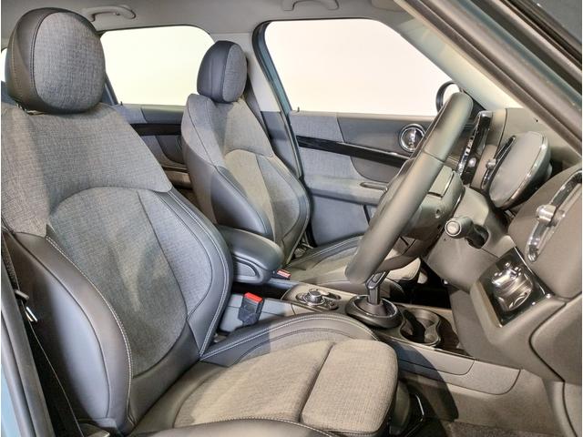 MINI クーパーSD クロスオーバー オール4 後期モデル 1オーナー ハーフレザー シートヒーター 電動リアゲート 純正HDDナビ バックカメラ 障害物センサー アクティブクルーズコントロール デジタルメーター 純正18AW LED スマートキー(74枚目)