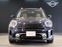 ＭＩＮＩ クーパーＤクロスオーバープレミアム＋Ｐクラシクトリム　１オーナー・後期モデル・シートヒーター・電動リアゲート・純正ナビ・バックカメラ・ＬＥＤヘッドライト・コンフォートアクセス・アンビエントライト・衝突軽減ブレーキ・追従式クルコン・衝突軽減ブレーキ・ＥＴＣ（5枚目）