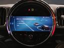 クーパーＤクロスオーバープレミアム＋Ｐクラシクトリム　後期モデル　電動リアゲート　追従式クルーズコントロール　液晶メーター　バックカメラ　ＬＥＤヘッドライト　衝突軽減ブレーキ　コーナーセンサー　シートヒーター　純正ナビ　ワイヤレス充電（53枚目）