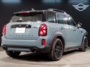 MINI クーパーSD クロスオーバー オール4 後期モデル 1オーナー ハーフレザー シートヒーター 電動リアゲート 純正HDDナビ バックカメラ 障害物センサー アクティブクルーズコントロール デジタルメーター 純正18AW LED スマートキー(8枚目)