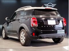 ☆ＭＩＮＩの車の始まりは大人四人がギリギリ乗れるコンパクトな車です！！今となっては３ナンバーですが、もともとは５ナンバーの車でした！！ 6