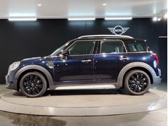 ☆ＭＩＮＩの車の始まりは大人四人がギリギリ乗れるコンパクトな車です！！今となっては３ナンバーですが、もともとは５ナンバーの車でした！！ 6