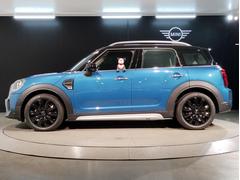 ԵΥåԥåȤդˤƥǥ󤵤줿ͣɣΣɤŪʥƥꥢϤͷӿդ̤ʥ֥ɤħƤޤ 5