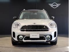 ԵΥåԥåȤդˤƥǥ󤵤줿ͣɣΣɤŪʥƥꥢϤͷӿդ̤ʥ֥ɤħƤޤ 5