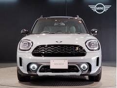 ԵΥåԥåȤդˤƥǥ󤵤줿ͣɣΣɤŪʥƥꥢϤͷӿդ̤ʥ֥ɤħƤޤ 5