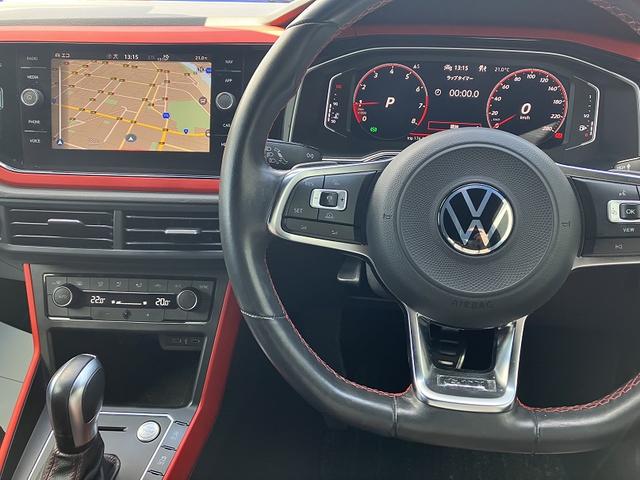 ポロＧＴＩ ベースグレード　Ｎａｖｉ　アルミホイール　ＬＥＤヘッドライト　デイタイムランニングライト　スポーツシート　デジタルメータークラスター　障害物センサー　スマートエントリー＆スタートシステム　スポーツサスペンション（16枚目）