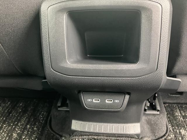 Ｔ－クロス ＴＳＩ　アクティブ　Ｎａｖｉ　アルミホイール　フォルクスワーゲン純正インフォテイメントシステム　パークディスタンスコントロール　ＬＥＤヘッドライト　パドルシフト　ＥＴＣ車載器　ドライブレコーダー（26枚目）
