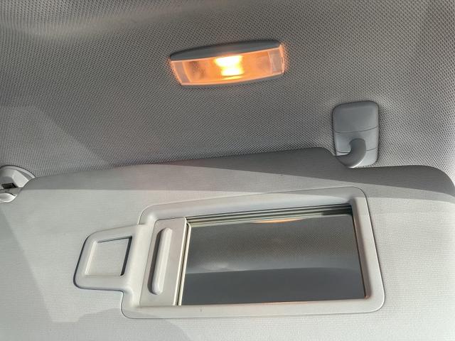 ポロ ＴＳＩコンフォートライン　Ｎａｖｉ　リアビューカメラ　デイタイムランニングライト　パークディスタンスコントロール　フォルクスワーゲン純正インフォテイメントシステム　ＵＳＢポート　ＥＴＣ車載器（20枚目）