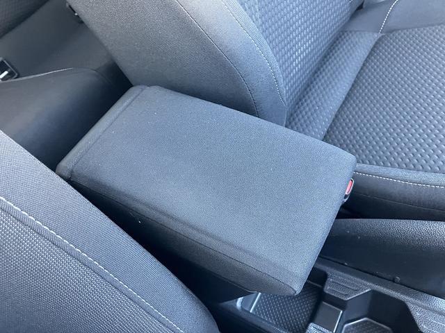 ポロ ＴＳＩコンフォートライン　Ｎａｖｉ　リアビューカメラ　デイタイムランニングライト　パークディスタンスコントロール　フォルクスワーゲン純正インフォテイメントシステム　ＵＳＢポート　ＥＴＣ車載器（21枚目）
