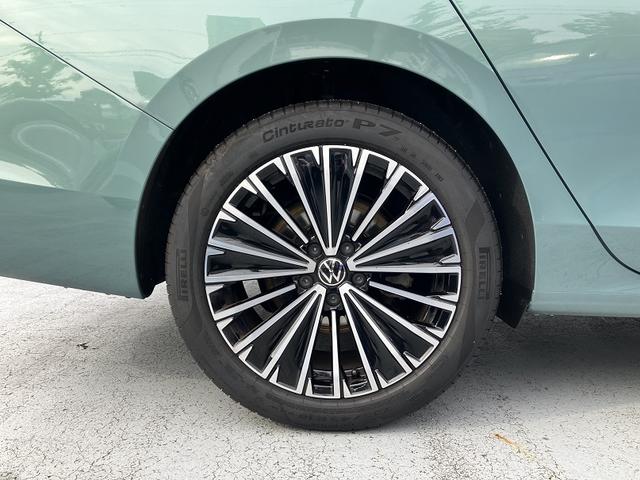 パサート ｅＴＳＩ　エレガンス　Ｎａｖｉ　アダプティブシャシーコントロールＤＣＣＰｒｏ　ＬＥＤマトリックスヘッドライト　フォルクスワーゲン純正インフォテイメントシステムＤｉｓｃｏｖｅｒＰｒｏＭａｘ　デジタルメータークラスター（8枚目）