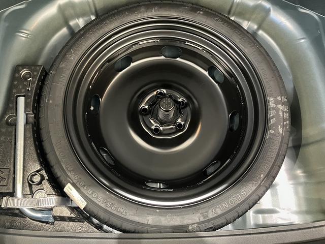 Ｔ－ロック ＴＳＩ　ブラックスタイル　Ｎａｖｉ　レザーシート　フォルクスワーゲン純正インフォテイメントシステム　パークディスタンスコントロール　ドライブレコーダー　ＬＥＤマトリックスヘッドライト　パワーテールゲート　アルミホイール（42枚目）