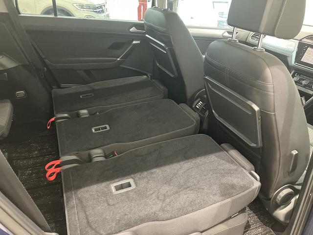 ゴルフトゥーラン ＴＳＩ　コンフォートライン　アップグレードパッケージ　スマートエントリー＆スタートシステム　　Ｎａｖｉ　フォルクスワーゲン純正インフォテイメントシステム　ＬＥＤヘッドライト　シルバールーフレール（37枚目）