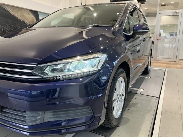 ゴルフトゥーラン ＴＳＩ　コンフォートライン　アップグレードパッケージ　スマートエントリー＆スタートシステム　　Ｎａｖｉ　フォルクスワーゲン純正インフォテイメントシステム　ＬＥＤヘッドライト　シルバールーフレール（45枚目）