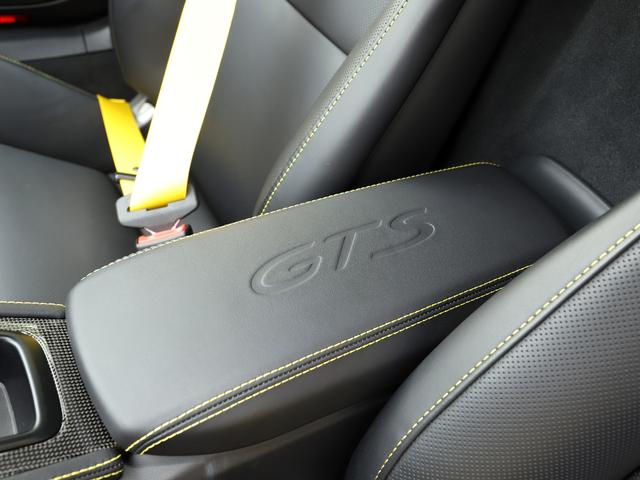 718ケイマン 718ケイマンGTS 4.0 LEDヘッドライト 18Wayアダプティブスポーツシートプラス BOSEサラウンド スポーツデザインPKG レザーインテリアPKG カーボンインテリアPKG シートベンチレーション 車内監視システム(20枚目)