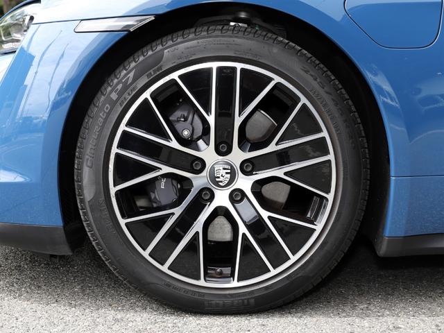 タイカン タイカン　パフォーマンスバッテリープラス　ネプチューンブルー　２０インチターボエアロホイール　スポーツクロノパッケージ　１４Ｗａｙコンフォートメモリーシート　４＋１シート　パワーステアリングプラス（31枚目）