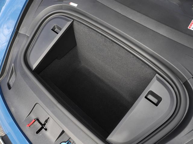 タイカン タイカン　パフォーマンスバッテリープラス　ネプチューンブルー　２０インチターボエアロホイール　スポーツクロノパッケージ　１４Ｗａｙコンフォートメモリーシート　４＋１シート　パワーステアリングプラス（53枚目）