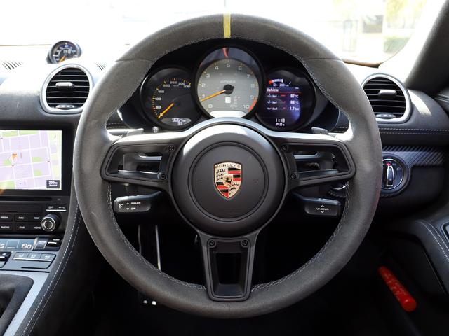 718ケイマン 718ケイマンGT4 RS ヴァイザッハパッケージ フロントアクスルリフトシステム LEDライト クラブスポーツパッケージ スポーツクロノパッケージ クルーズコントロール カーボンドアシルガード(12枚目)