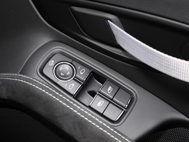 718ケイマン 718ケイマンGT4 スポーツクロノパッケージ パークアシスト+バックカメラ サテンブラックホイール 電動格納ドアミラー ペイントインテリアPKG ドアリリースレバー ブラック塗装(18枚目)