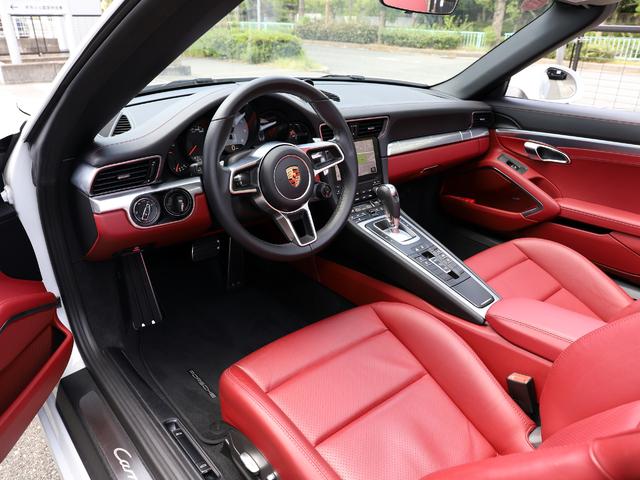 911 911カレラ4S カブリオレ ツートンレザーインテリア スポーツエグゾーストシステム スポーツクロノパッケージ パークアシスト+バックカメラ BOSEサラウンド スポーツシートプラス PDLS ブラック塗装ホイール(4枚目)