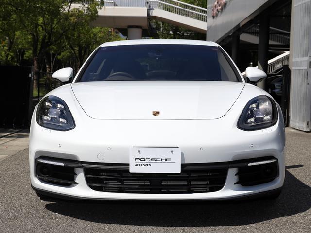 パナメーラ ベースグレード マトリックスLED トラフィックジャム(5枚目)