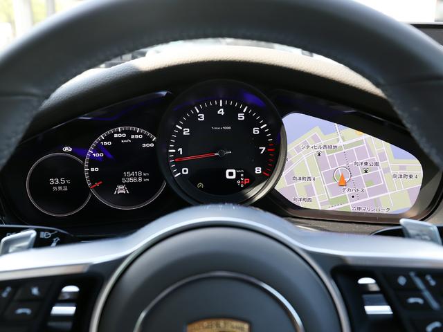 パナメーラ ベースグレード マトリックスLED トラフィックジャム(14枚目)