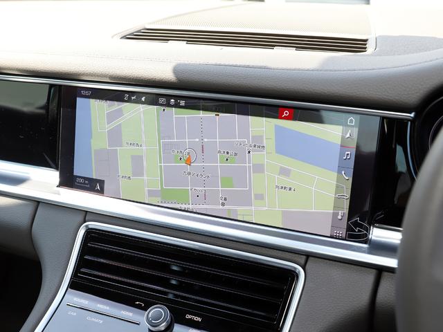 パナメーラ ベースグレード マトリックスLED トラフィックジャム(15枚目)