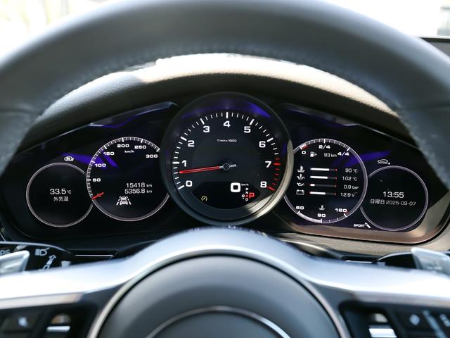 パナメーラ ベースグレード マトリックスLED トラフィックジャム(50枚目)