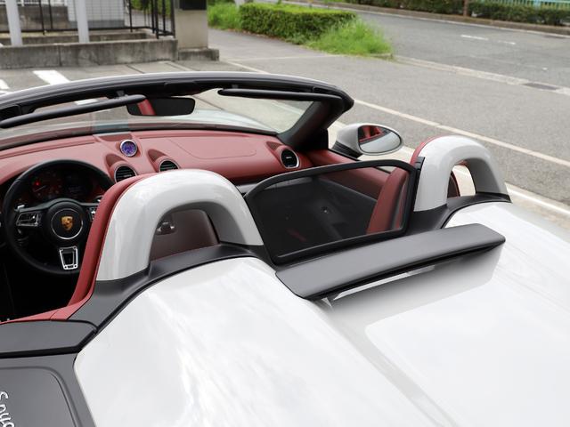 718スパイダー 718スパイダー PCCB LEDヘッドライト 18Wayアダプティブスポーツシート サテンプラチナ塗装ホイール BOSEサラウンド スパイダークラシックインテリアPKG オートエアコン スペシャルカラー(10枚目)