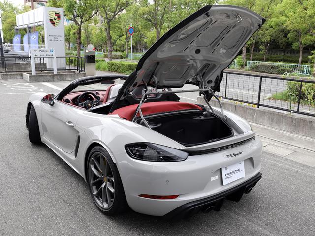 718スパイダー 718スパイダー PCCB LEDヘッドライト 18Wayアダプティブスポーツシート サテンプラチナ塗装ホイール BOSEサラウンド スパイダークラシックインテリアPKG オートエアコン スペシャルカラー(20枚目)