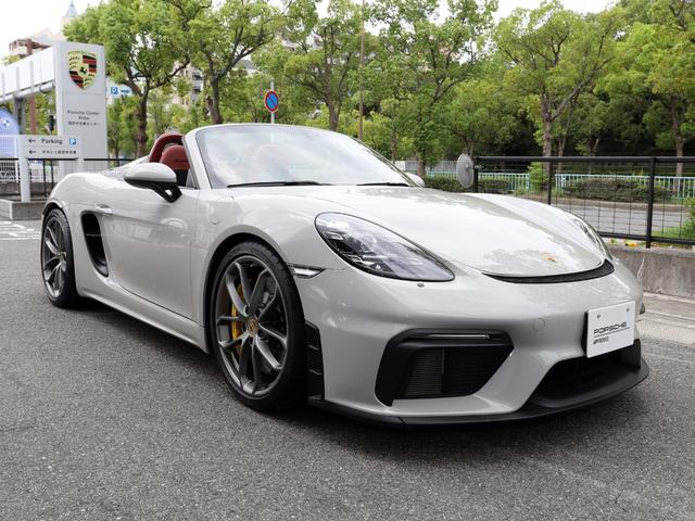 718スパイダー 718スパイダー PCCB LEDヘッドライト 18Wayアダプティブスポーツシート サテンプラチナ塗装ホイール BOSEサラウンド スパイダークラシックインテリアPKG オートエアコン スペシャルカラー(25枚目)