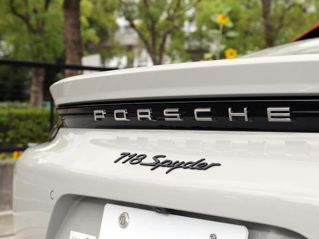 718スパイダー 718スパイダー PCCB LEDヘッドライト 18Wayアダプティブスポーツシート サテンプラチナ塗装ホイール BOSEサラウンド スパイダークラシックインテリアPKG オートエアコン スペシャルカラー(30枚目)