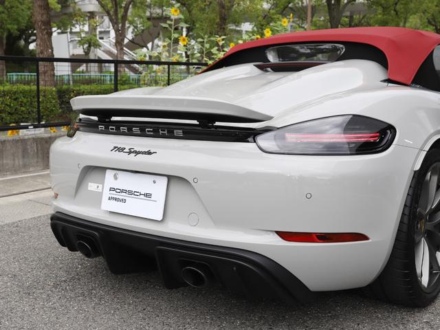 718スパイダー 718スパイダー PCCB LEDヘッドライト 18Wayアダプティブスポーツシート サテンプラチナ塗装ホイール BOSEサラウンド スパイダークラシックインテリアPKG オートエアコン スペシャルカラー(48枚目)