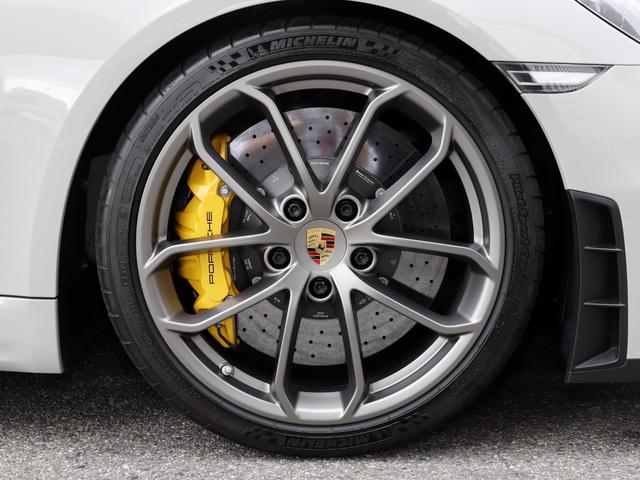 718スパイダー 718スパイダー PCCB LEDヘッドライト 18Wayアダプティブスポーツシート サテンプラチナ塗装ホイール BOSEサラウンド スパイダークラシックインテリアPKG オートエアコン スペシャルカラー(51枚目)