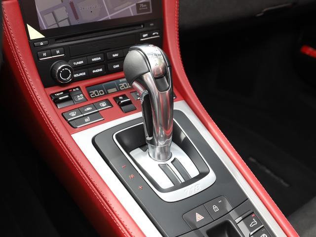 718スパイダー 718スパイダー PCCB LEDヘッドライト 18Wayアダプティブスポーツシート サテンプラチナ塗装ホイール BOSEサラウンド スパイダークラシックインテリアPKG オートエアコン スペシャルカラー(66枚目)