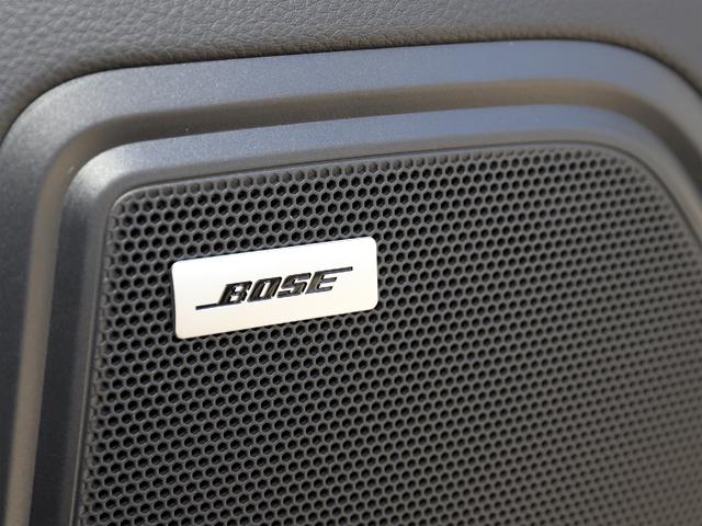 マカン マカン　パノラマサンルーフ　１４Ｗａｙコンフォートメモリーシート　ＢＯＳＥサラウンド　スポーツテールパイプ（ブラック）　トラフィックジャムアシスト　ステアリングヒーター　ルーフレール（ハイグロスブラック）（19枚目）