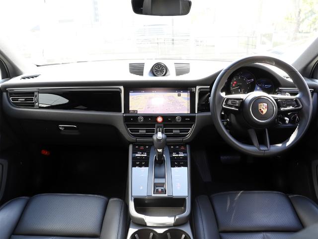 マカン マカン　パノラマサンルーフ　１４Ｗａｙコンフォートメモリーシート　ＢＯＳＥサラウンド　スポーツテールパイプ（ブラック）　トラフィックジャムアシスト　ステアリングヒーター　ルーフレール（ハイグロスブラック）（39枚目）