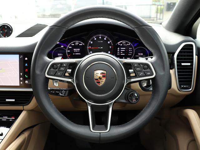 カイエンクーペ カイエンクーペ　プラチナエディション　スポーツデザインフロントエプロン　２２インチＲＳスパイダーホイール　　　　１４Ｗａｙコンフォートメモリーシート　ＬＥＤヘッドライト　アクティブレーンキーピング　リアセンターシート（２＋１）（14枚目）