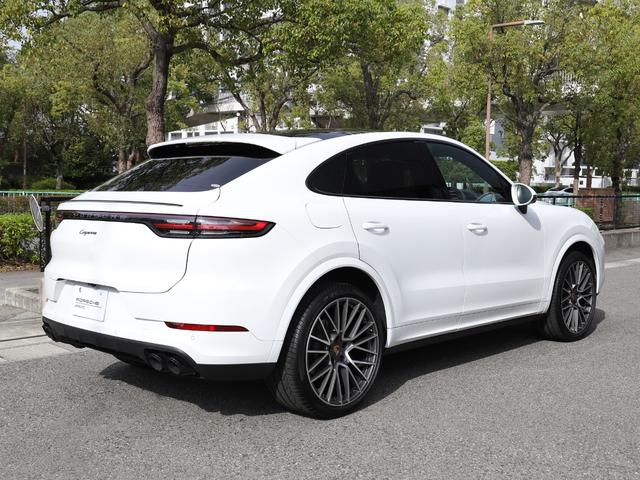 カイエンクーペ カイエンクーペ　プラチナエディション　スポーツデザインフロントエプロン　２２インチＲＳスパイダーホイール　　　　１４Ｗａｙコンフォートメモリーシート　ＬＥＤヘッドライト　アクティブレーンキーピング　リアセンターシート（２＋１）（30枚目）