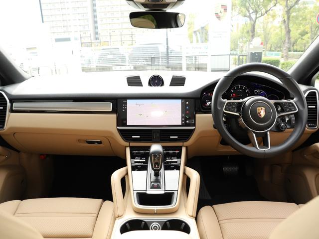 カイエンクーペ カイエンクーペ　プラチナエディション　スポーツデザインフロントエプロン　２２インチＲＳスパイダーホイール　　　　１４Ｗａｙコンフォートメモリーシート　ＬＥＤヘッドライト　アクティブレーンキーピング　リアセンターシート（２＋１）（40枚目）