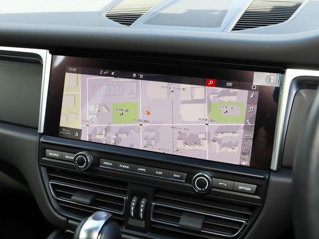 マカン マカン　スポーツテールパイプ（シルバー）　１８インチマカンＳホイール　プライバシーガラス　カラークレストホイールセンターキャップ　フロアマット（48枚目）