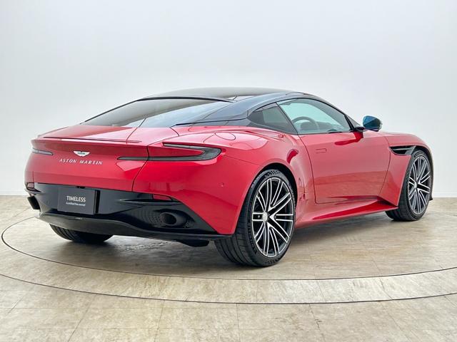 DB12 ベースグレード 正規認定中古車(5枚目)