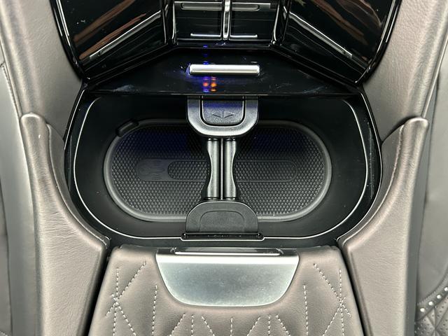 DB12 ベースグレード 正規認定中古車(32枚目)