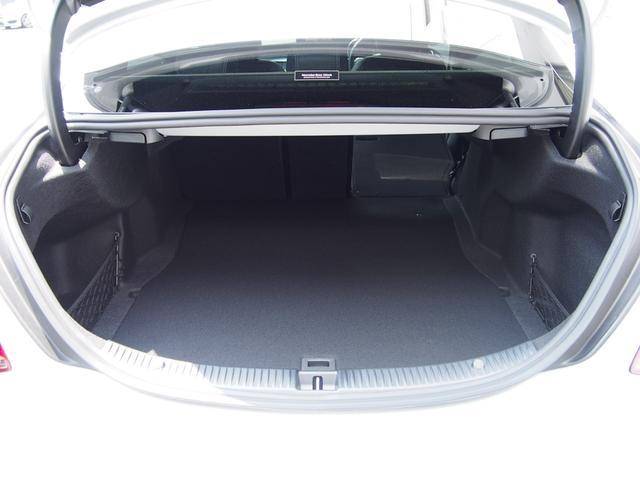 C220dAV セーフティP AMGライン デモカー(18枚目)