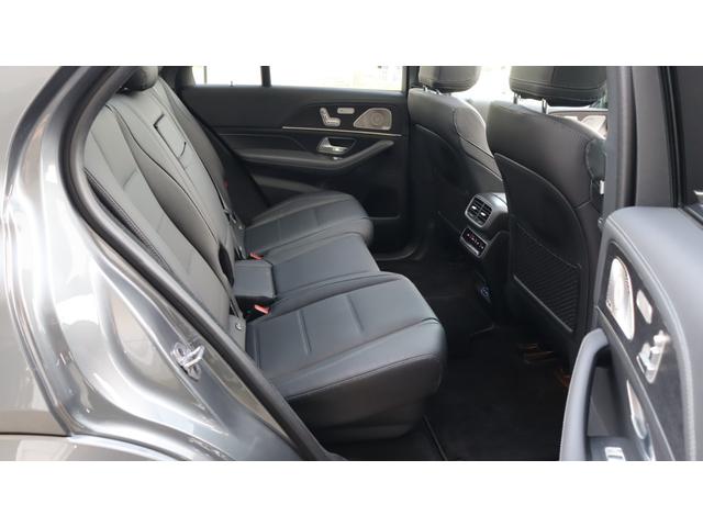 ＧＬＥ ＧＬＥ４５０ｄ　４マチックスポーツ　パノラミックスライディングルーフ　レーダーセーフティＰＫＧ　Ｂｕｒｍｅｓｔｅｒサラウンドサウンドシステム　ＡＭＧＲＩＤＥＣＯＮＴＲＯＬ＋エアサスペンション　アンビエントライト　フットトランクオープナー（3枚目）