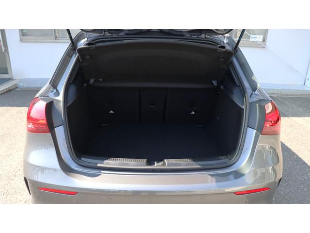 Ａクラス Ａ２００ｄ　ＡＭＧラインパッケージ　リアビューカメラ　ワイヤレスチャージング　メモリー付きパワーシート　ＤＹＮＡＭＩＣ　ＳＥＬＥＣＴ　アンビエントライト　ローワードコンフォートサスペンション　スポーティーエンジンサウンド　シートヒーター（55枚目）