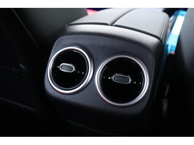 Aクラス A200d AMGラインパッケージ AMGレザーエクスクルーシブパッケージ リアビューカメラ メモリー付きパワーシート ローワードコンフォートサスペンション シートヒーター ワイヤレスチャージング DYNAMIC SELECT(47枚目)