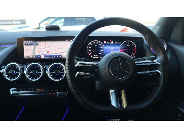 納車前整備は、メルセデスベンツ国際認定メカニックによる最新の検査ライン等の施設が充実した当社工場で入念に行います。